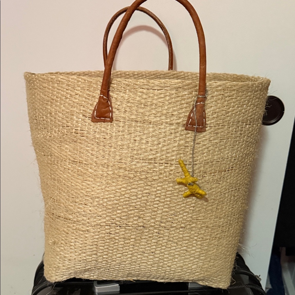 Handmade Woven Tote Bag from Madagascar